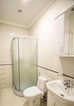 Uno Apart Hotel Киев Екстериор снимка
